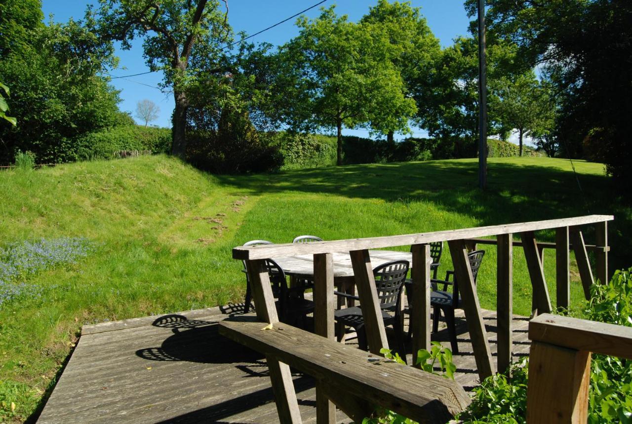 Glanhenwye Courtyard Cottages Glasbury Exterior photo