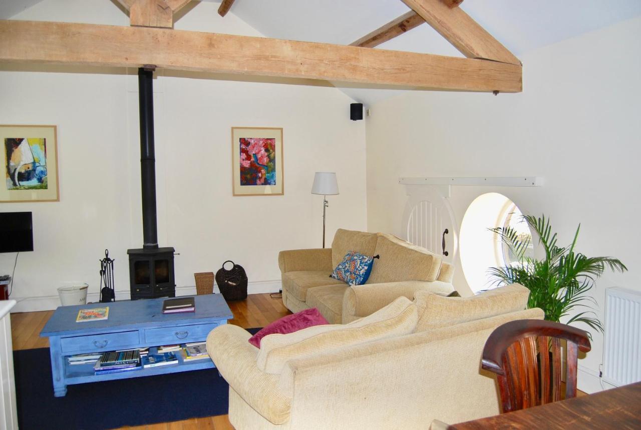 Glanhenwye Courtyard Cottages Glasbury Exterior photo